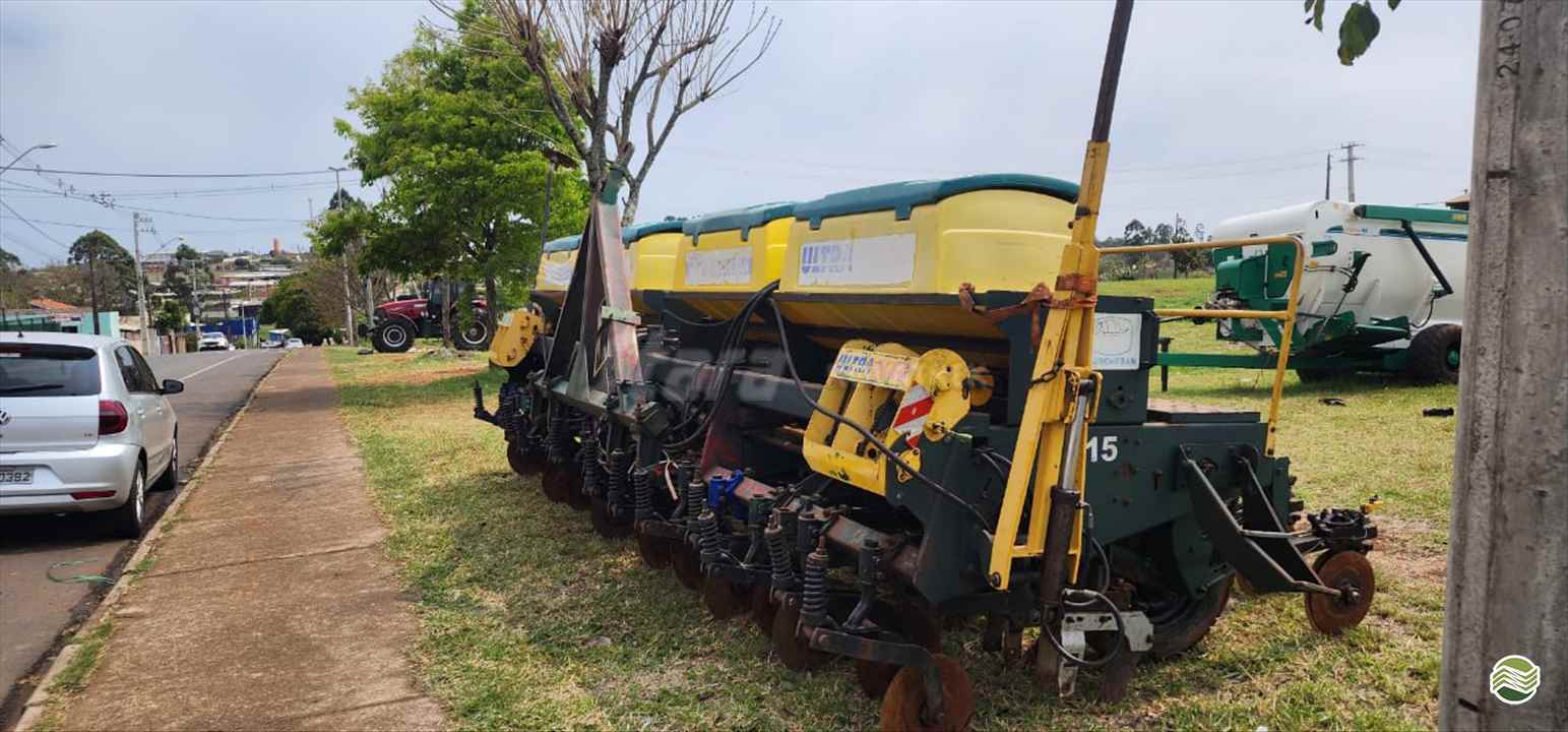 PLANTADEIRA TATU ULTRA FLEX Rolatrek Implementos Agrícolas - Stara CASTRO PARANÁ PR